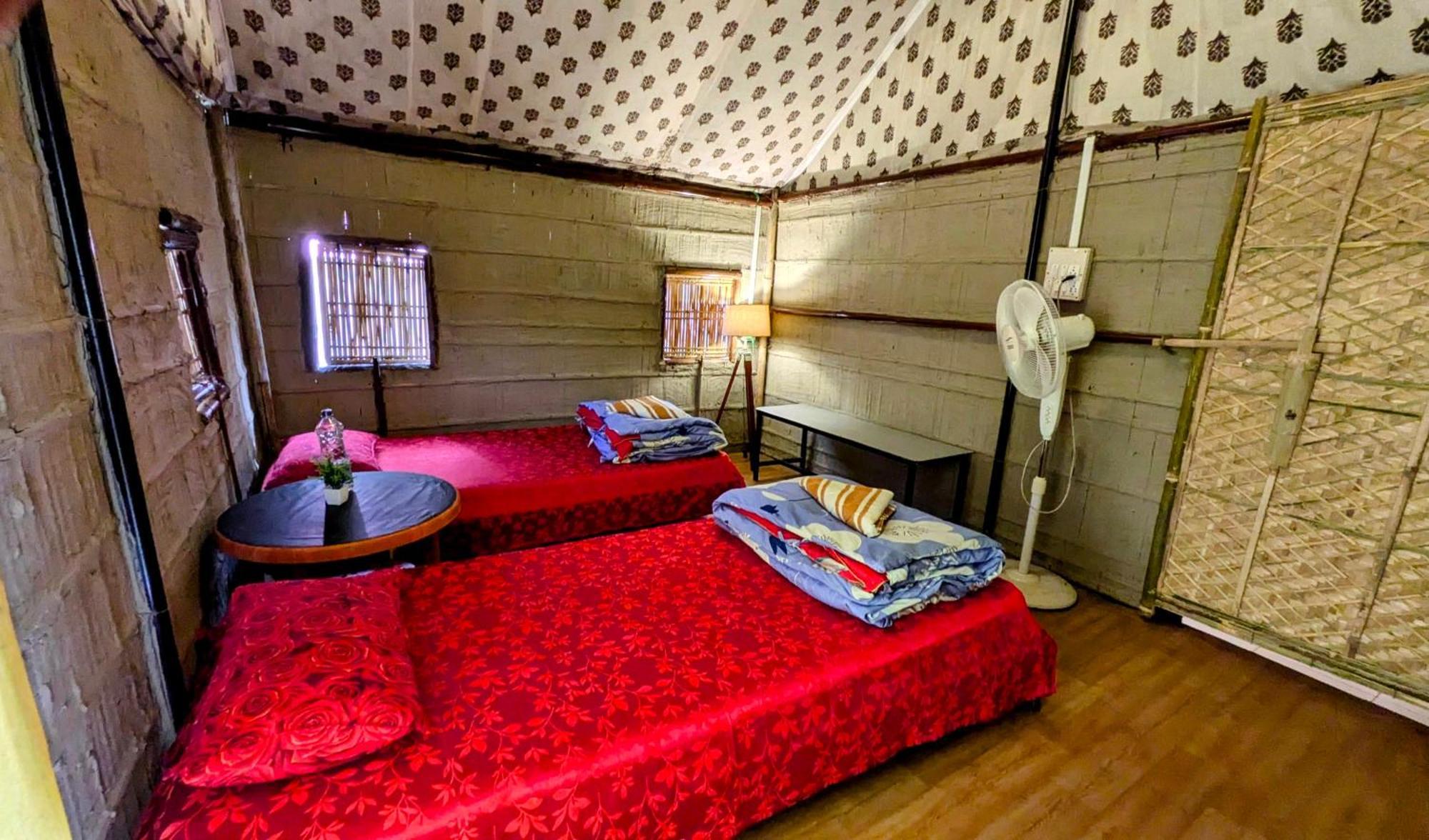 Chanaka Eco Camp Pakariamukh Room photo